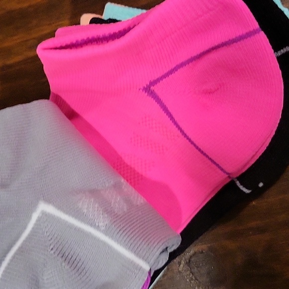 Socks - Pack of 6 - Low Cut - Size 9-12 - Picture 5 of 8